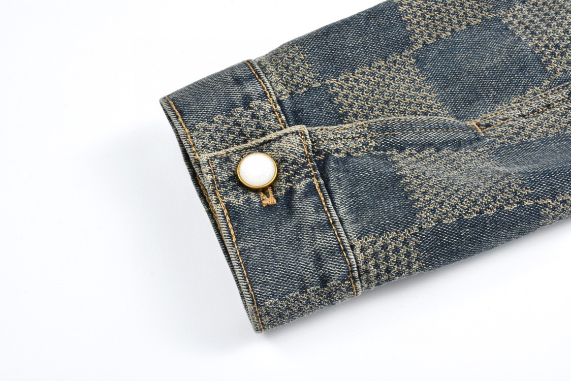 LOUIS VUITTON 路易威登 做旧棋盘格单排扣牛仔外套 夹克 长袖 外套 牛仔衣 蓝色 1AFWW8