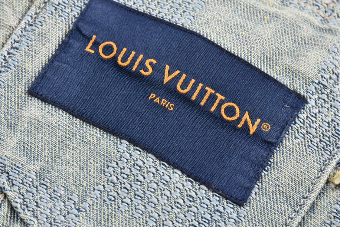 LOUIS VUITTON 路易威登 满钻棋盘格单排扣牛仔外套 夹克 长袖 外套 牛仔衣 浅蓝色 