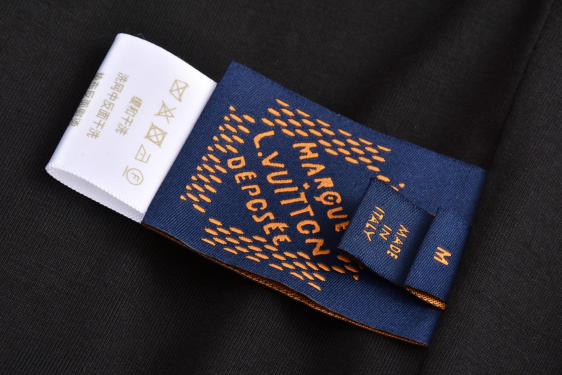 LOUIS VUITTON 路易威登 撞色格纹拉链立领泰迪夹克 长袖 外套 秋冬款 红色1AFXOC