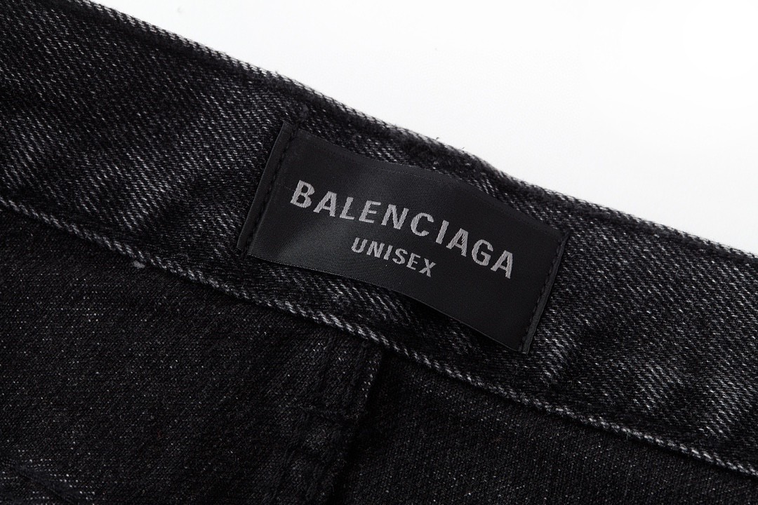 Balenciaga 巴黎世家 The Lost Tape 系列 破洞喇叭牛仔裤 长裤 裤子 黑色 697829TBP471090