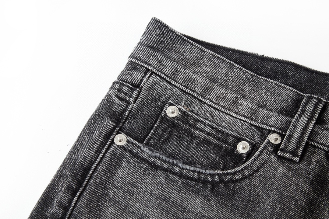 Balenciaga 巴黎世家 The Lost Tape 系列 破洞喇叭牛仔裤 长裤 裤子 黑色 697829TBP471090