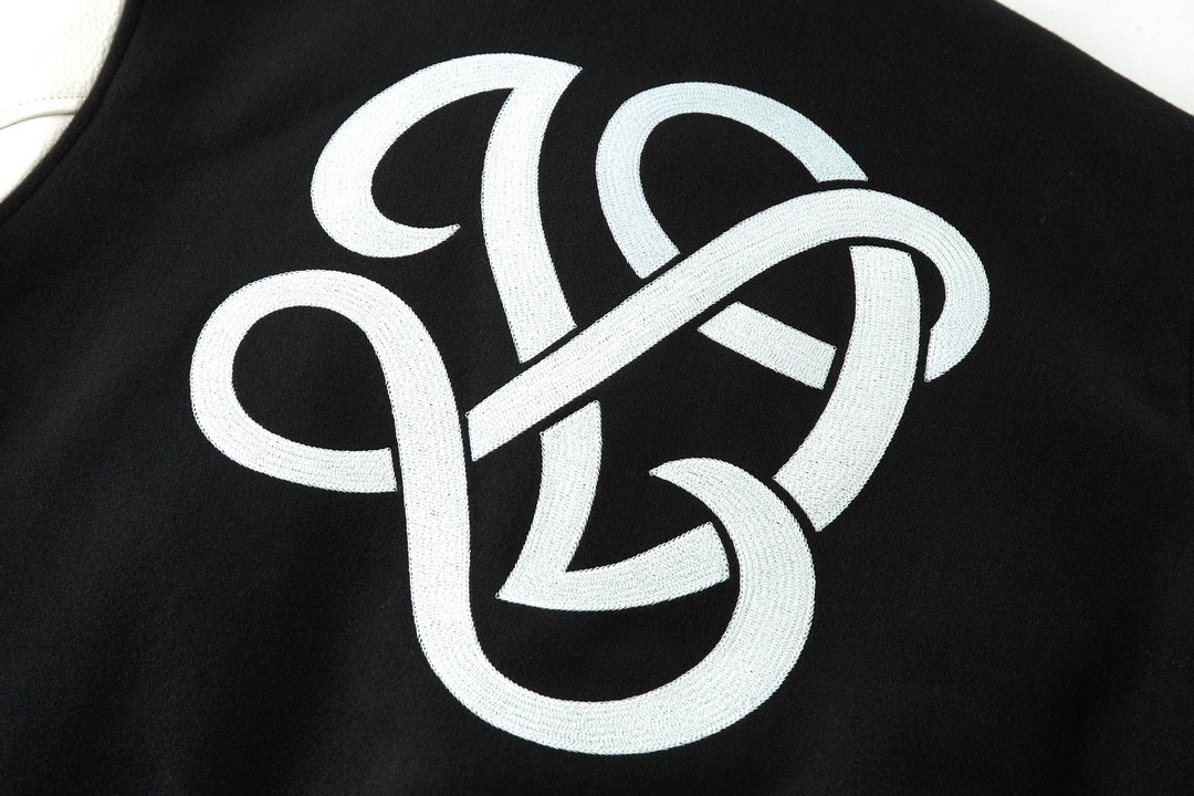 高定系列 LOUIS VUITTON 路易威登 航海系列海螺刺绣logo皮袖夹克 棒球服 外套 长袖 黑色 1AFQMN