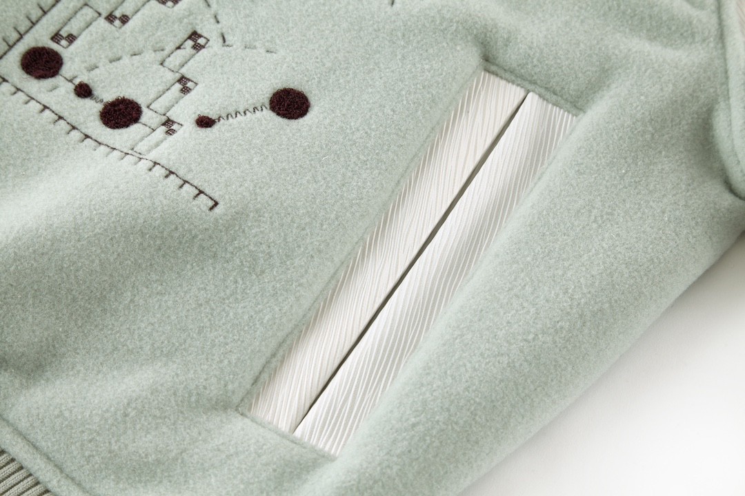 高定系列 LOUIS VUITTON 路易威登 恶魔之眼字母logo皮袖夹克 棒球服 外套 长袖 绿色 1AFINP