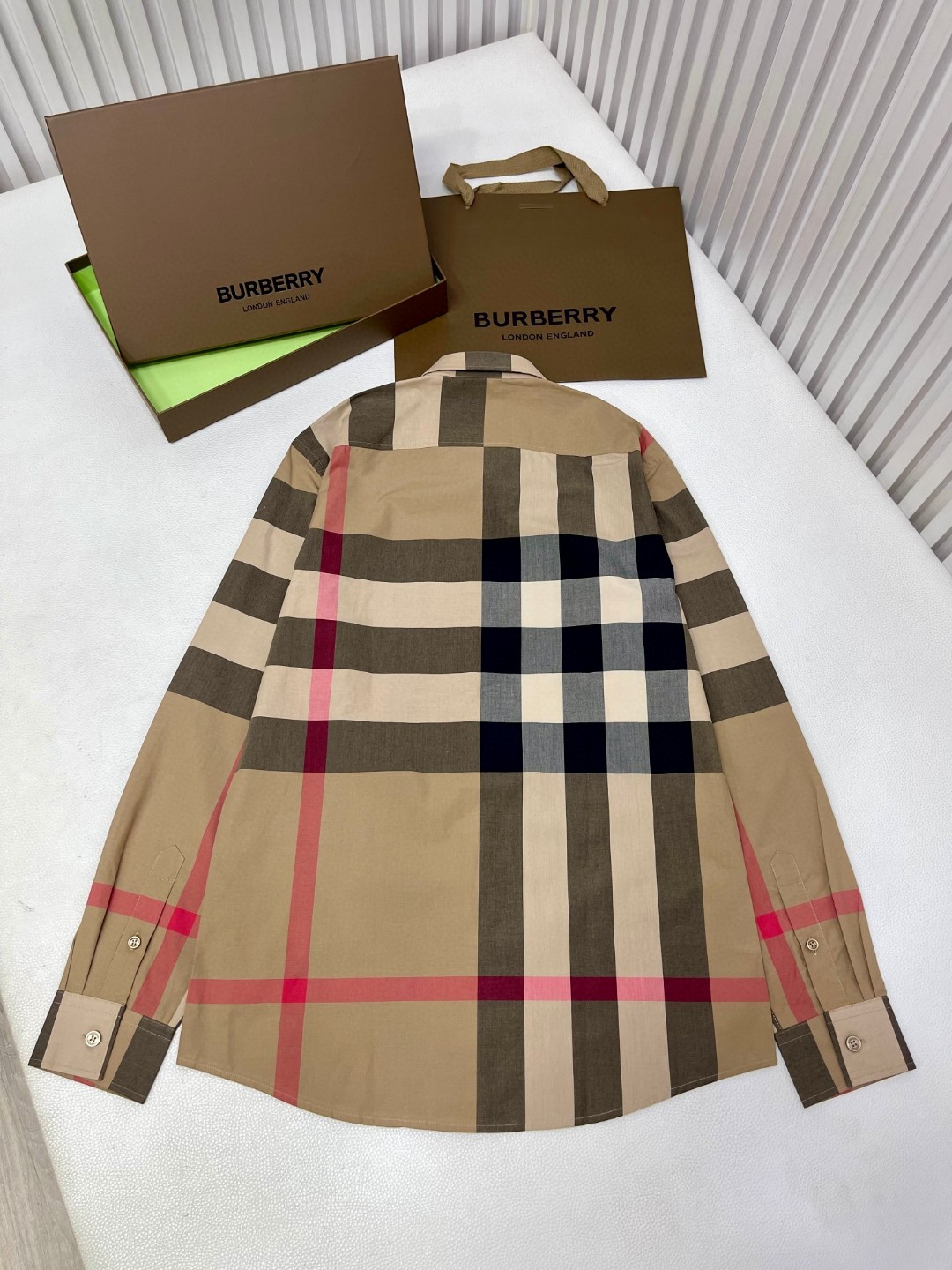 Burberry 巴宝莉 拼色格纹衬衫 长袖 外套 秋冬款 卡其色 8010213