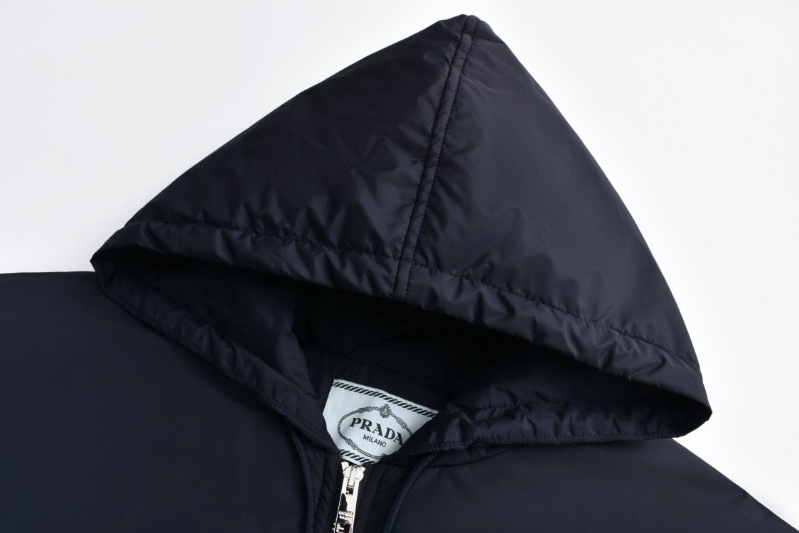 PRADA 普拉达 纯色logo徽标拉链连帽夹克 棉服 外套 长袖 白色 午夜蓝 POIZON240805711