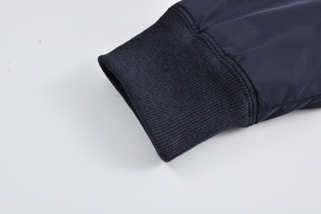 PRADA 普拉达 纯色logo徽标拉链连帽夹克 棉服 外套 长袖 白色 午夜蓝 POIZON240805711