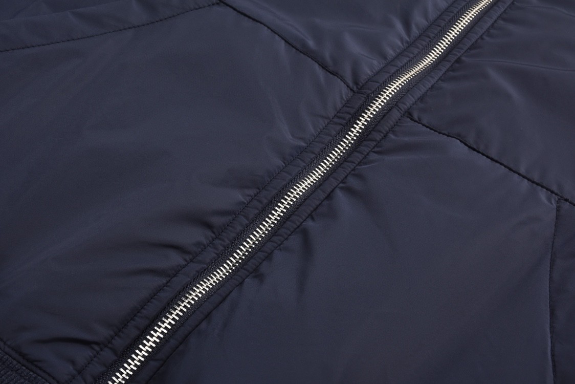 PRADA 普拉达 纯色logo徽标拉链连帽夹克 棉服 外套 长袖 白色 午夜蓝 POIZON240805711