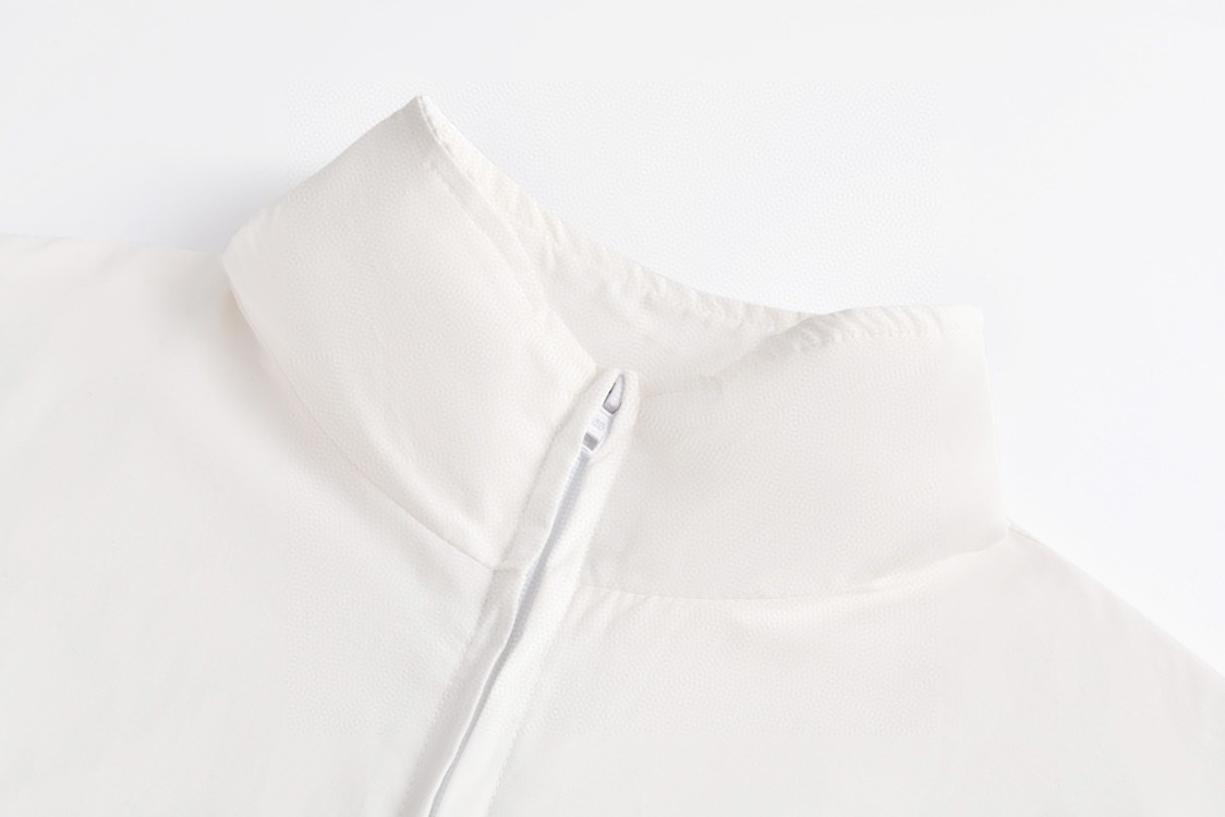 Balenciaga 巴黎世家 后背胶带字母logo拉链夹克 冲锋衣 外套 长袖 秋冬 黑色 白色 794468TPQ389000