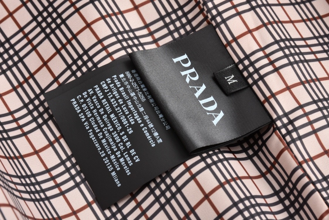 PRADA 普拉达 做旧三角徽标拉链皮衣 夹克 外套 长袖 UPW500-1455-F0002-S-OOO