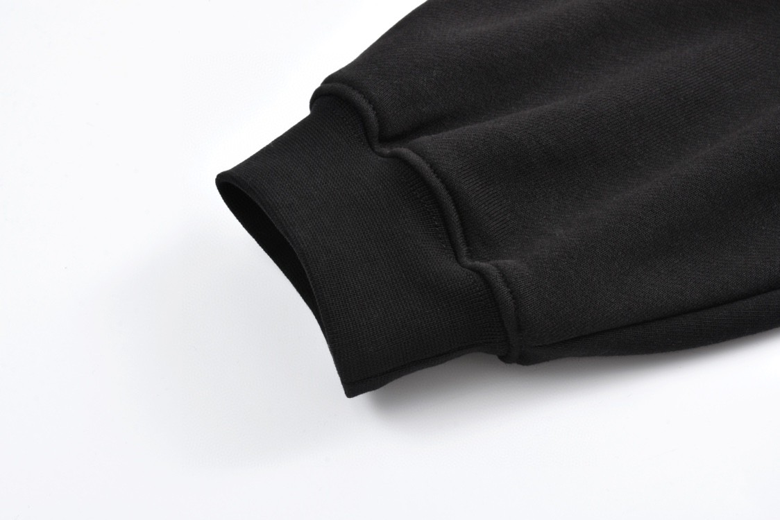 Balenciaga 巴黎世家 X胸前IB字母logo印花圆领卫衣  长袖 秋冬 黑色 白色 POIZON2406211235