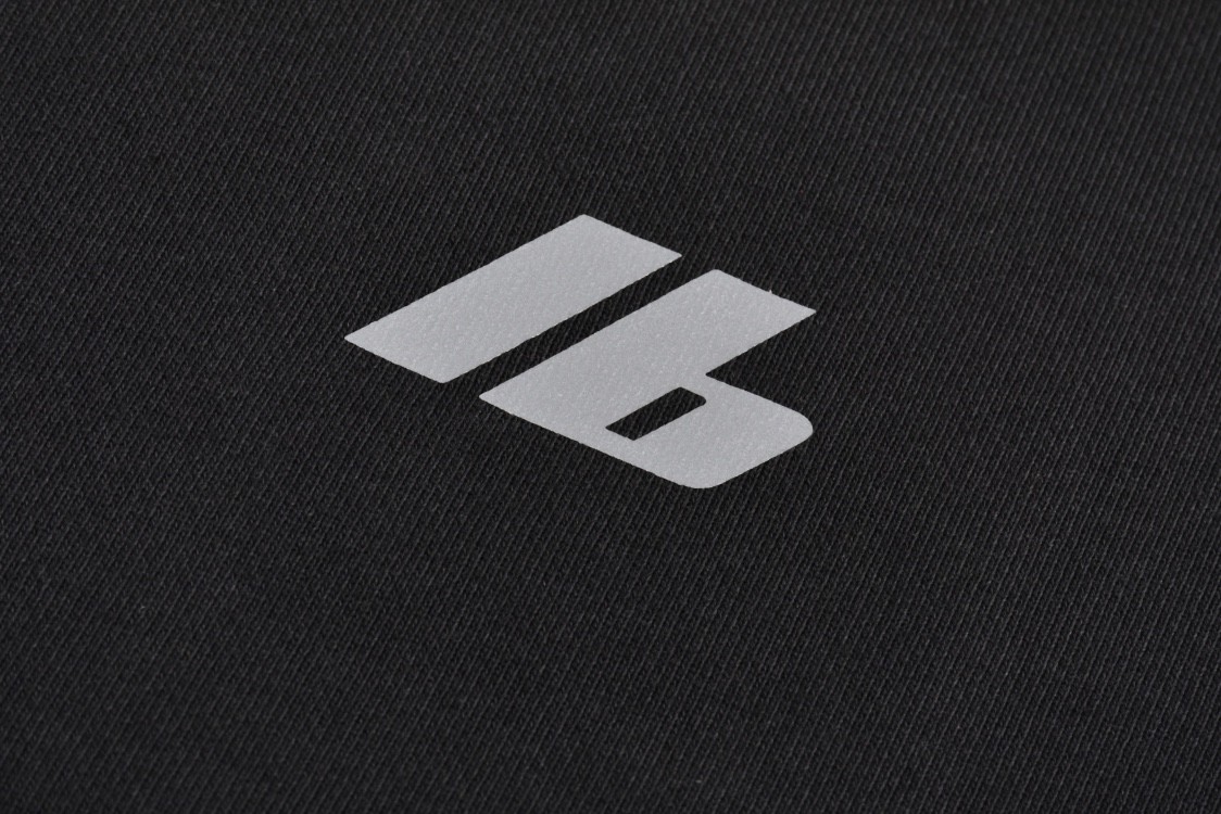 Balenciaga 巴黎世家 X胸前IB字母logo印花圆领卫衣  长袖 秋冬 黑色 白色 POIZON2406211235