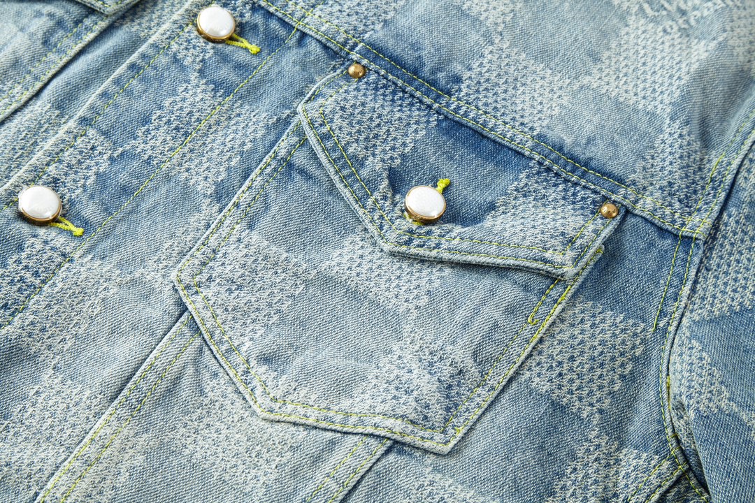 LOUIS VUITTON 路易威登 做旧棋盘格单排扣牛仔外套 夹克 长袖 外套 牛仔衣 蓝色 1AFHUC