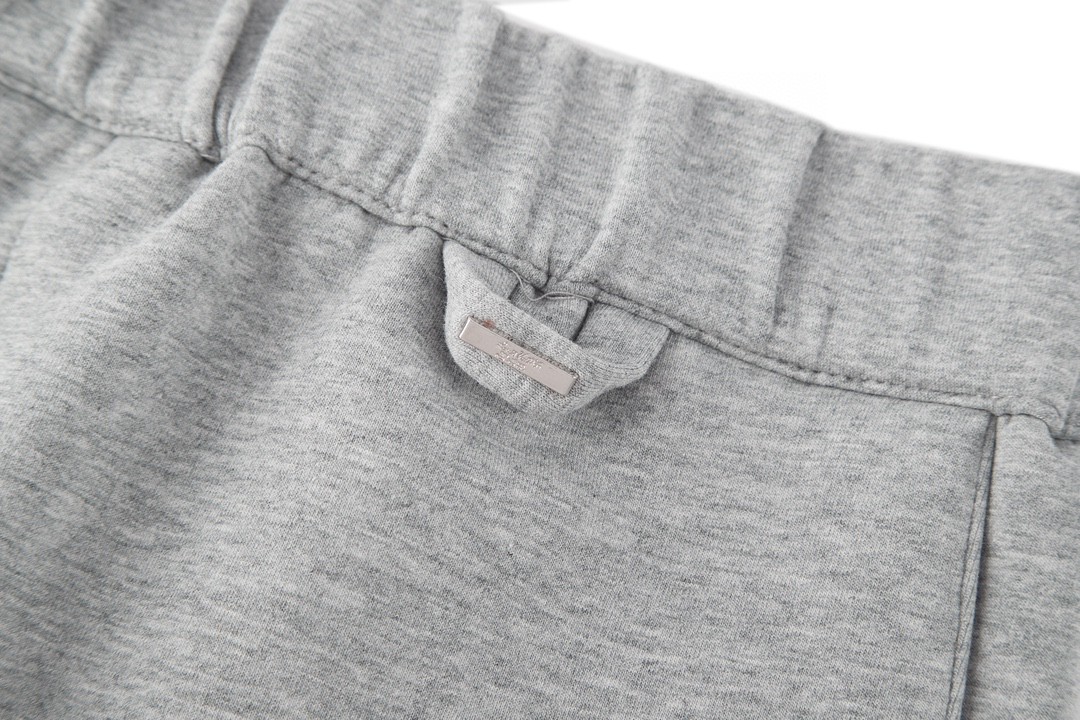 LOUIS VUITTON 路易威登 字母logo别针刺绣太空棉直筒休闲裤 裤子 长裤 男款 黑色 灰色 