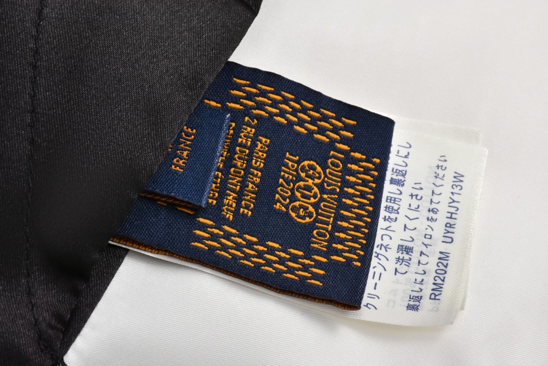 LOUIS VUITTON 路易威登 拼色刺绣字母logo棒球服 夹克 长袖 外套 黑白 1AFWK8