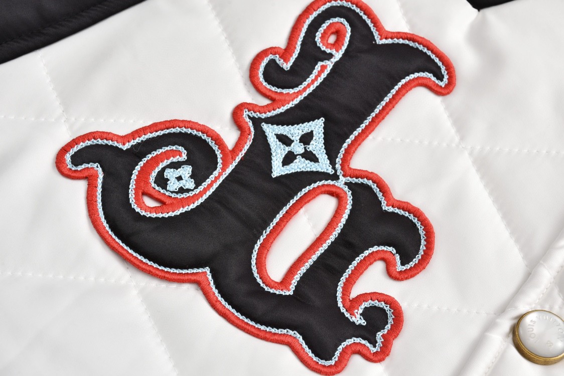 LOUIS VUITTON 路易威登 拼色刺绣字母logo棒球服 夹克 长袖 外套 黑白 1AFWK8