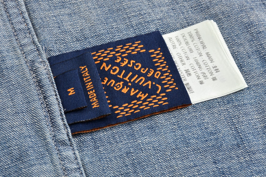 LOUIS VUITTON 路易威登 logo铆钉缀饰单排扣牛仔衬衫 牛仔外套 夹克 长袖 蓝色 1AFXL5