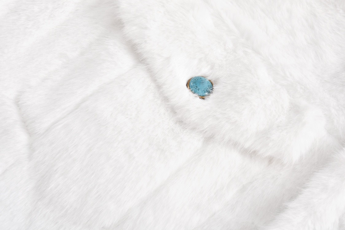 LOUIS VUITTON 路易威登 水貂毛绿松石皮草外套 夹克 长袖 白色 1AFXB6