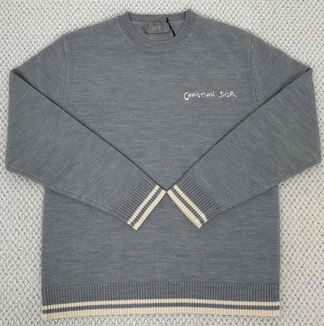 DIOR 迪奥 刺绣字母Logo圆领毛衣 秋冬 长袖 灰色 443M650AT879-C880