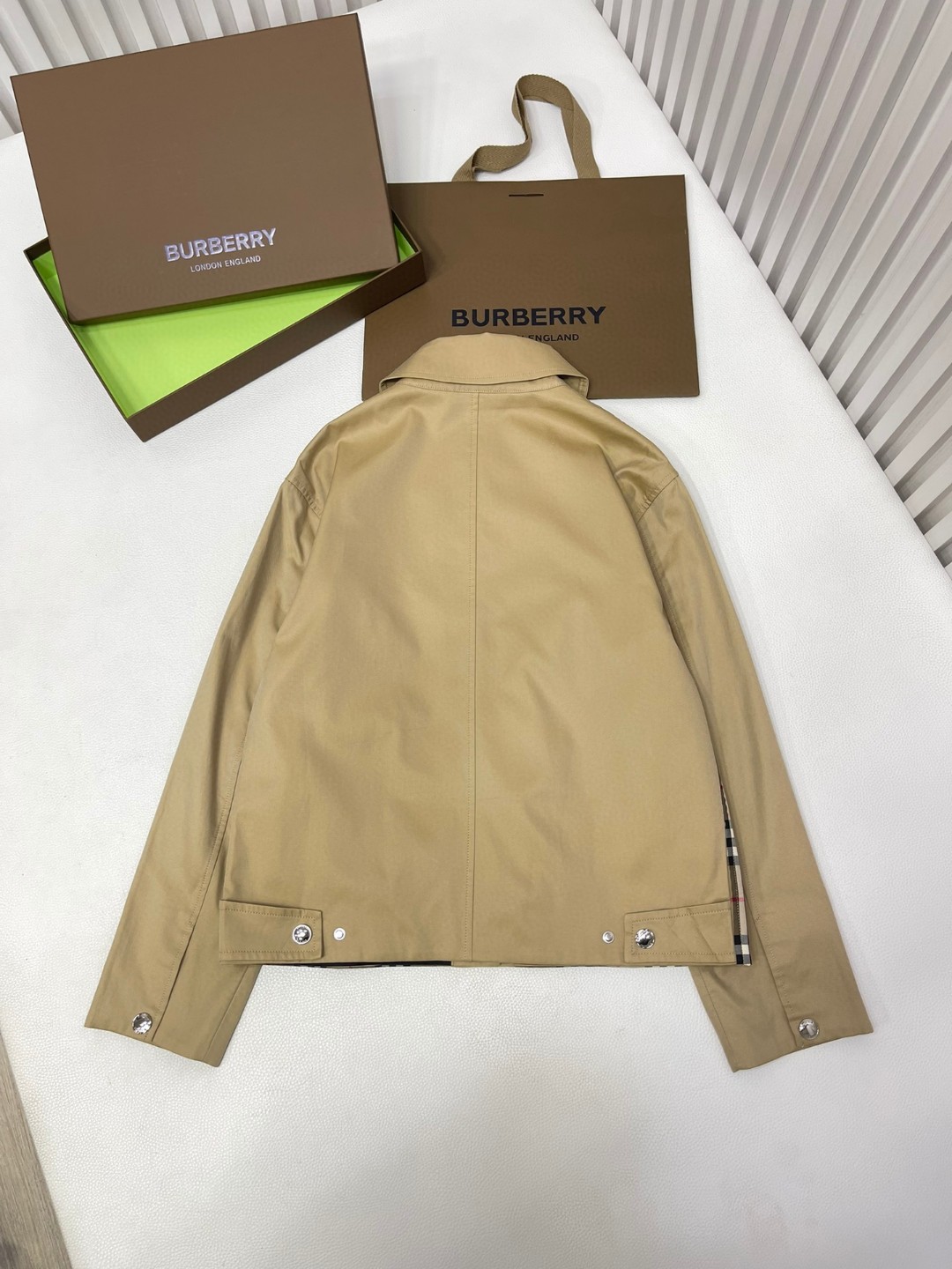 Burberry 巴宝莉 格纹拼接单排扣翻领夹克 长袖 外套 短款 女款 卡其色 80711701