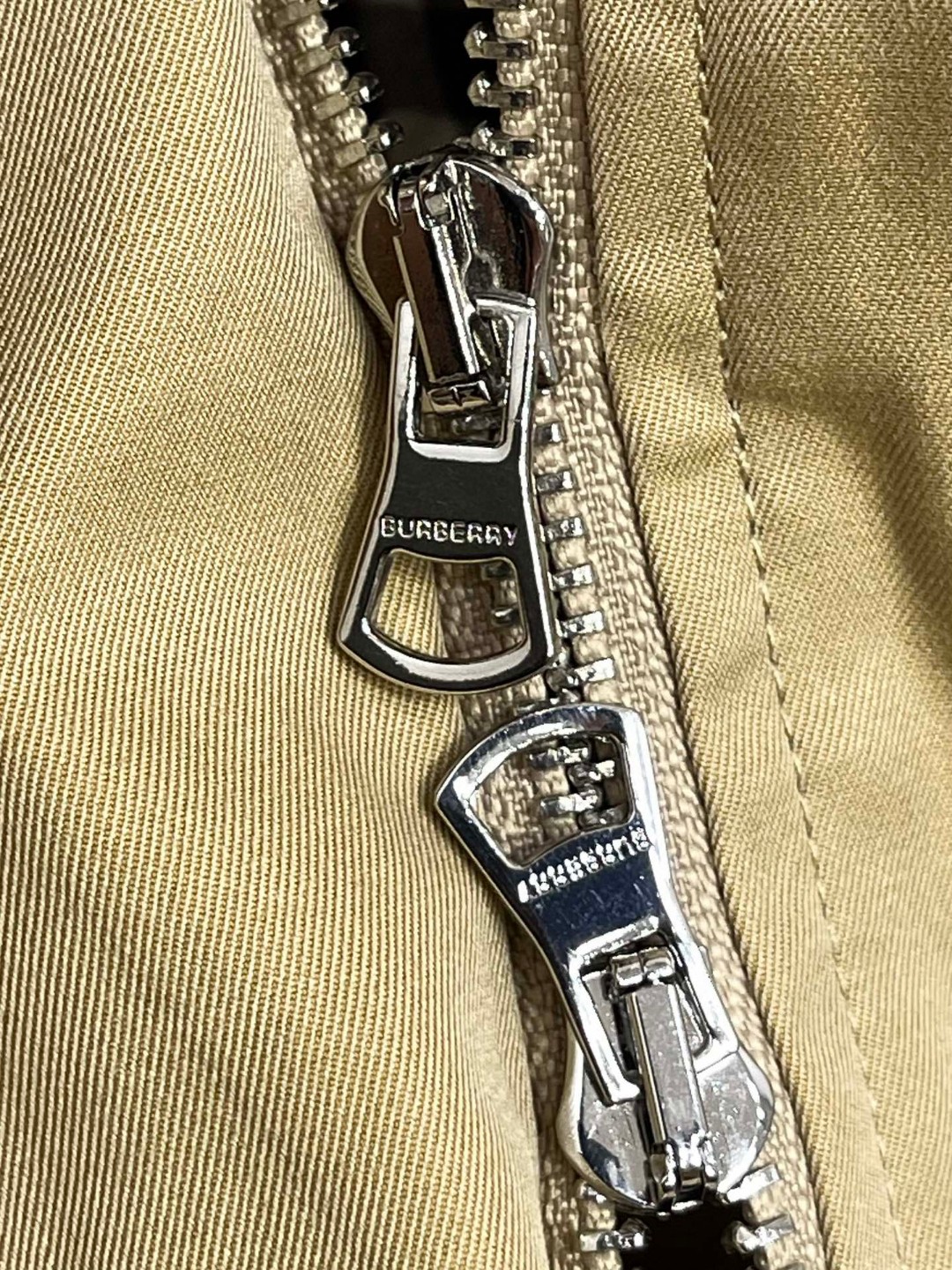 Burberry 巴宝莉 格纹拼接单排扣翻领夹克 长袖 外套 短款 女款 卡其色 80711701