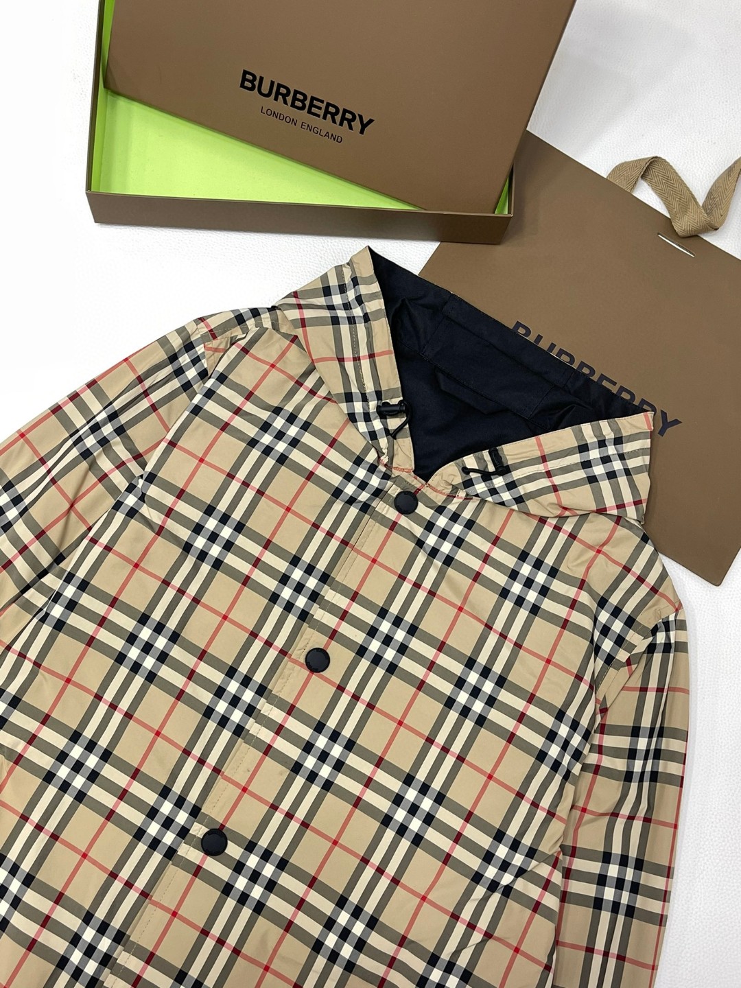 Burberry 巴宝莉 双面两穿单排扣连帽夹克 长袖 外套 卡其色 80746881
