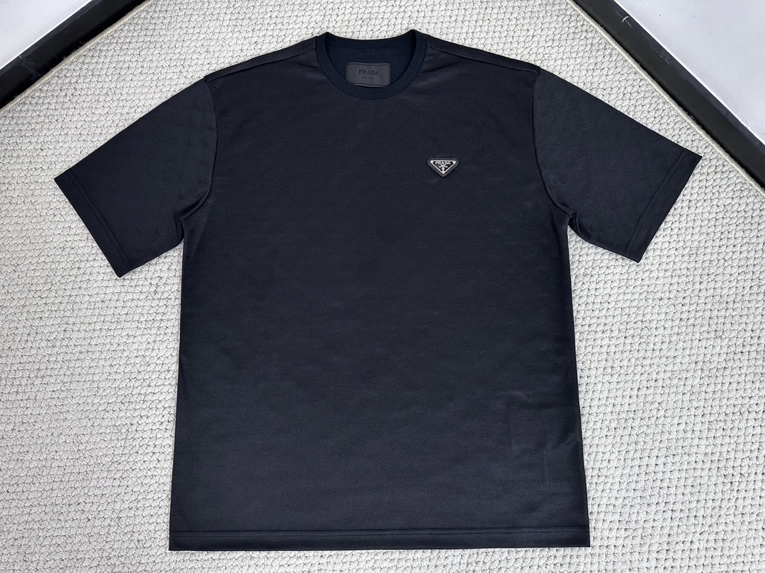 PRADA 普拉达 暗纹徽标logo圆领短袖 T恤 黑色 