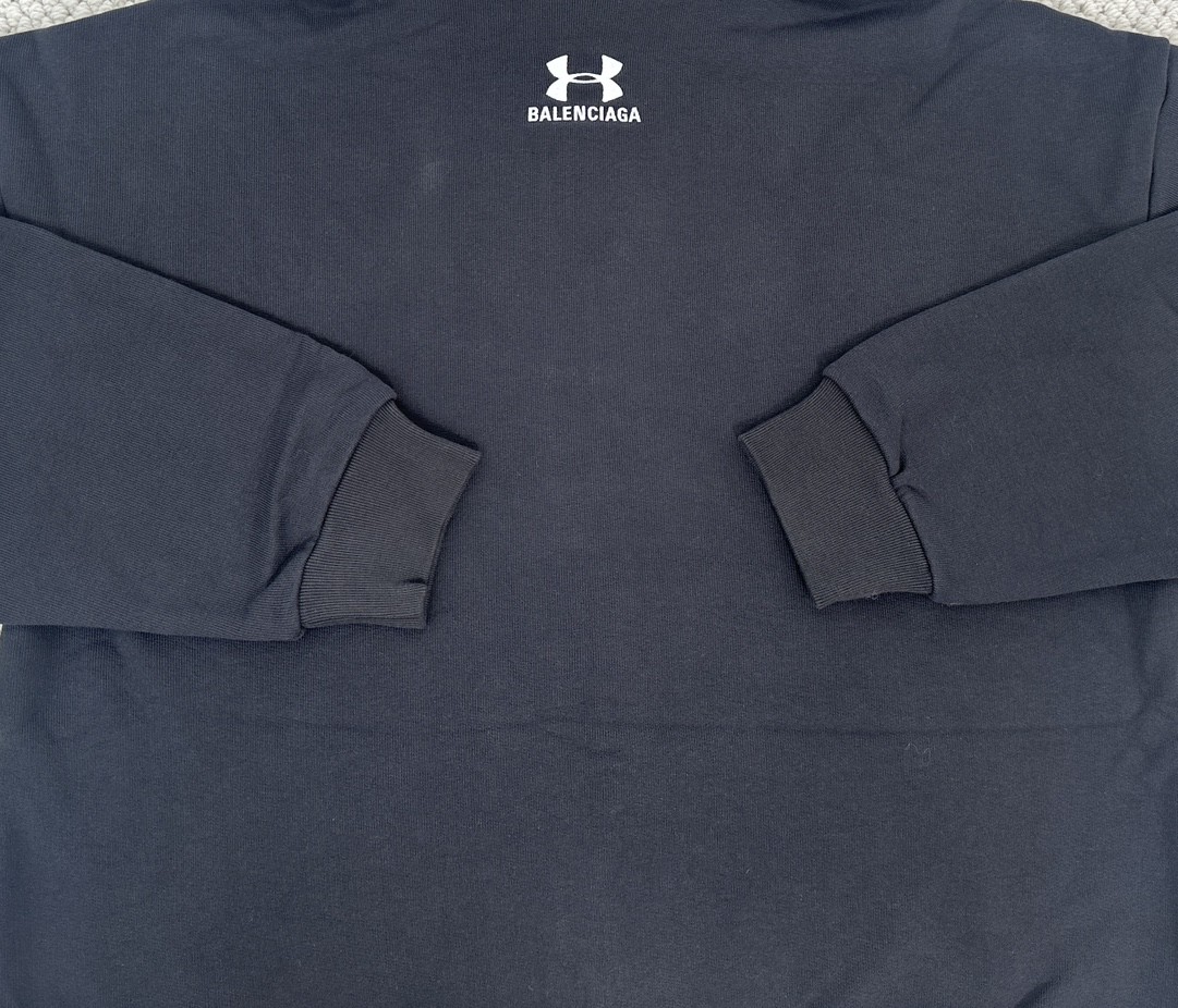 Balenciaga 巴黎世家 Under Armour 安德玛 联名 刺绣字母logo拉链连帽卫衣 长袖 秋冬 黑色 803264TRVB89034