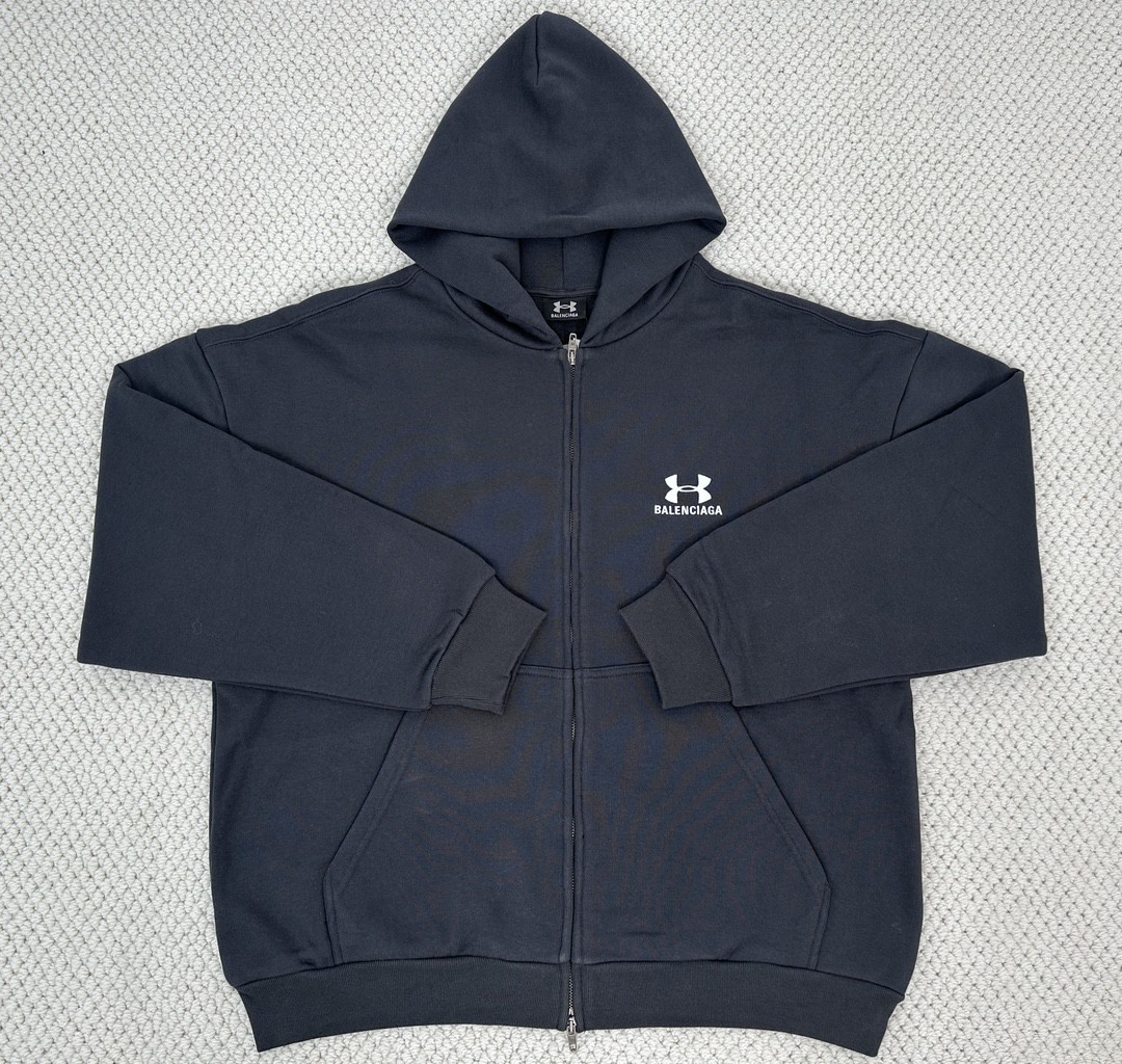 Balenciaga 巴黎世家 Under Armour 安德玛 联名 刺绣字母logo拉链连帽卫衣 长袖 秋冬 黑色 803264TRVB89034