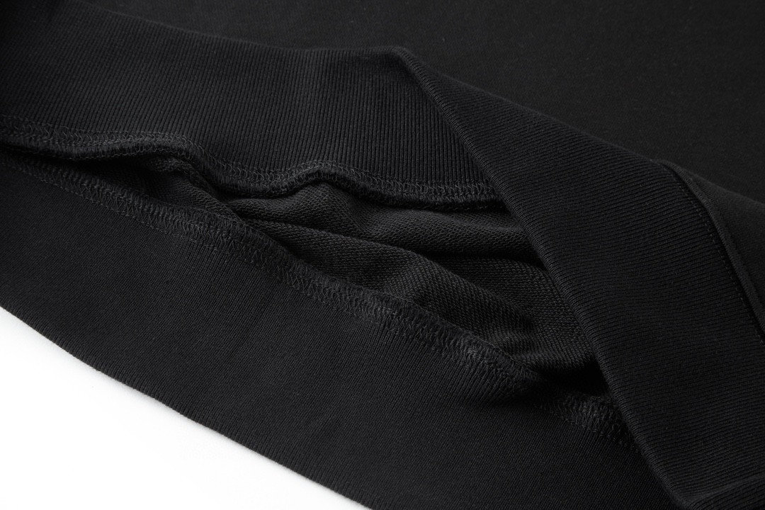 PRADA 普拉达 logo字母提花Polo领卫衣 圆领 长袖 灰色 黑色 UJL77B-1Y13-F0002-S-OOO