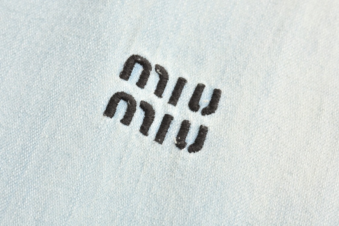 MIU MIU 缪缪 水洗做旧翻领拉链夹克 牛仔外套 长袖 蓝色 GWB149-10BM-F0013