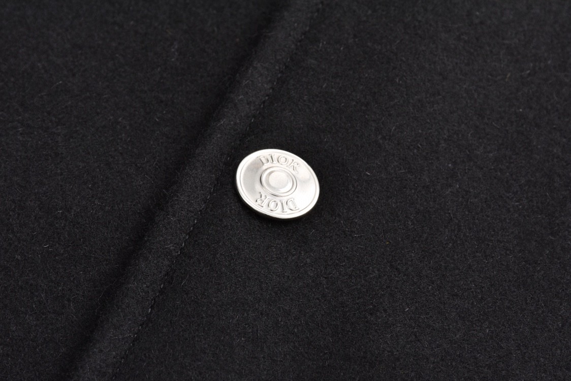 DIOR 迪奥 羊毛毛呢拼麂皮刺绣字母Logo棒球服 夹克 外套 长袖 黑色 443L430A610-5C980