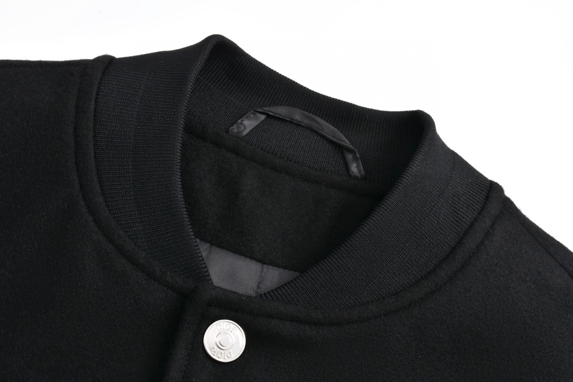 DIOR 迪奥 羊毛毛呢拼麂皮刺绣字母Logo棒球服 夹克 外套 长袖 黑色 443L430A610-5C980
