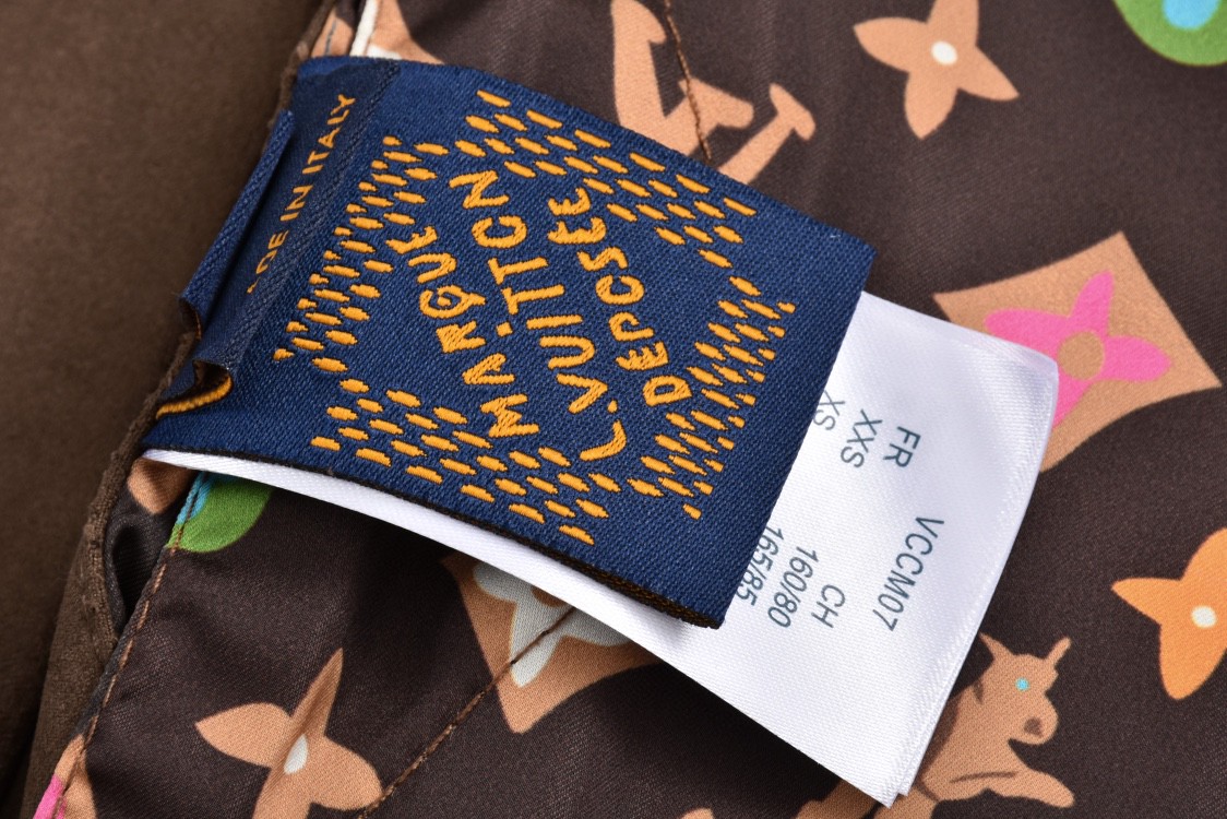 LOUIS VUITTON Tyler SS24 绒面麂皮字母拉链翻领飞行员夹克 长袖 外套 黑色 巧克力色 1AFPWA