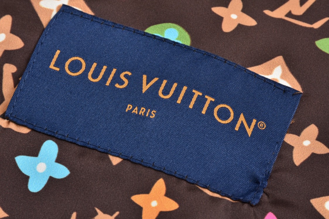 LOUIS VUITTON Tyler SS24 绒面麂皮字母拉链翻领飞行员夹克 长袖 外套 黑色 巧克力色 1AFPWA