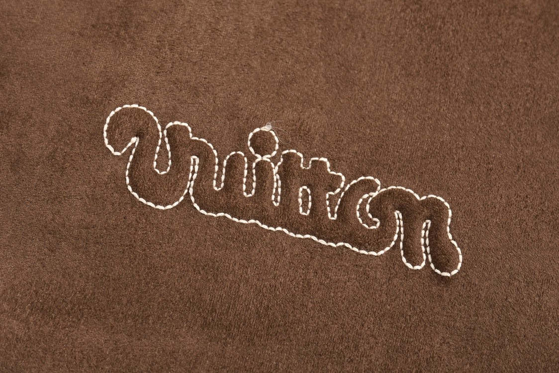 LOUIS VUITTON Tyler SS24 绒面麂皮字母拉链翻领飞行员夹克 长袖 外套 黑色 巧克力色 1AFPWA