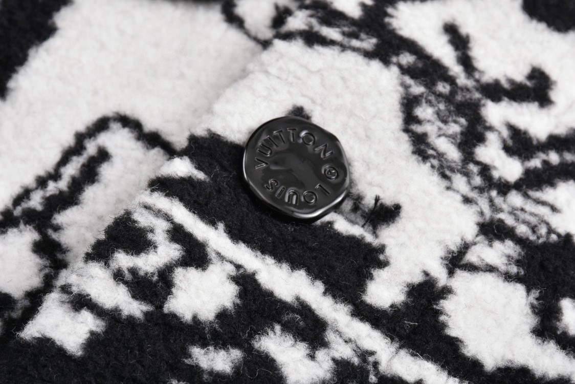 LOUIS VUITTON 满印漫画图案羊毛夹克 长袖 外套 黑白色 1AB5DL