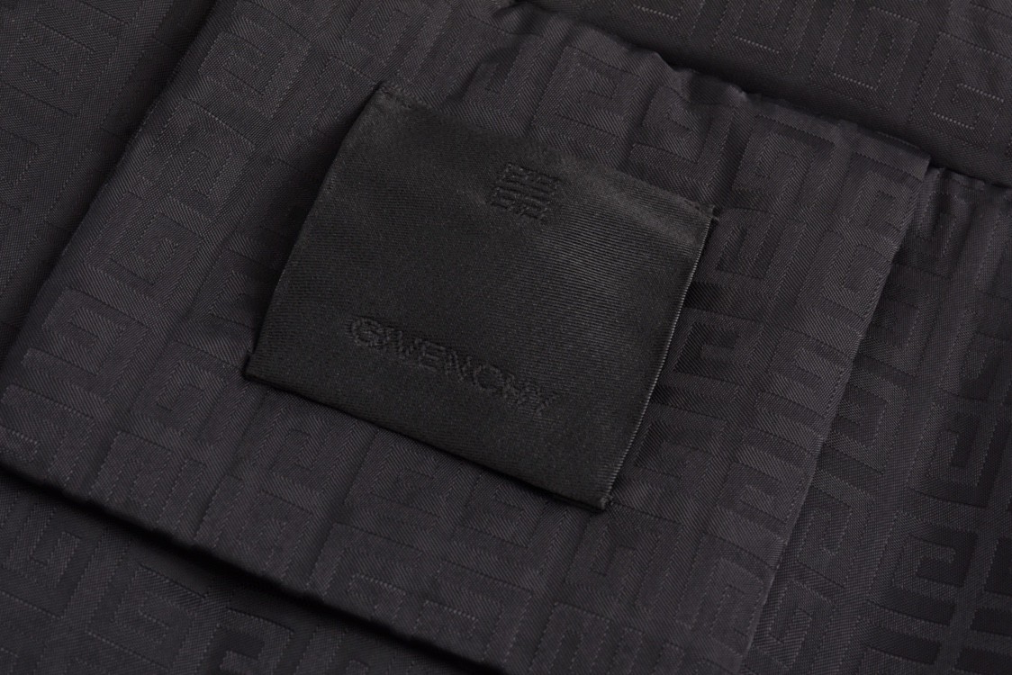 Givenchy 纪梵希 暗纹提花立领拉链棉服 外套 长袖 黑色 BM00XF13WK-001