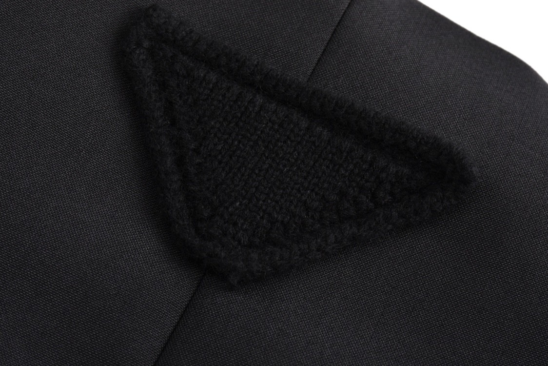 PRADA 普拉达 纯色V领羊毛西装外套 长袖 黑色 UGM255-133S-F0002-S-OOO