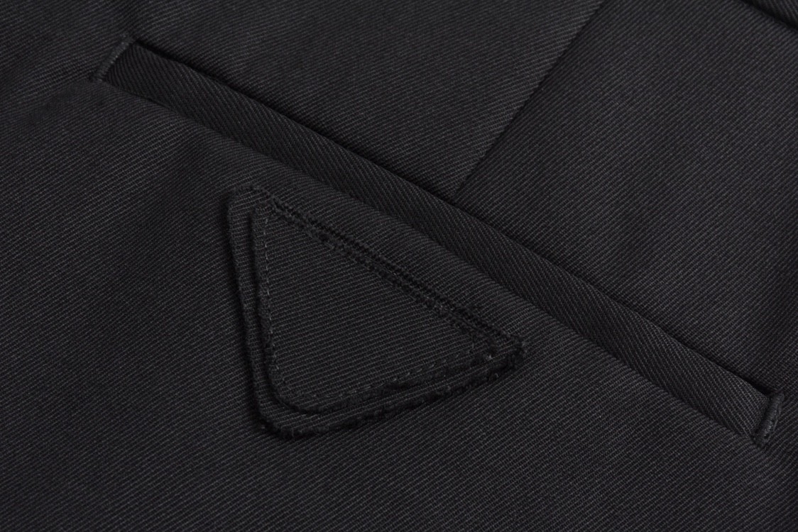 PRADA 普拉达 羊毛直筒西装裤 休闲裤 裤子 长裤 黑色