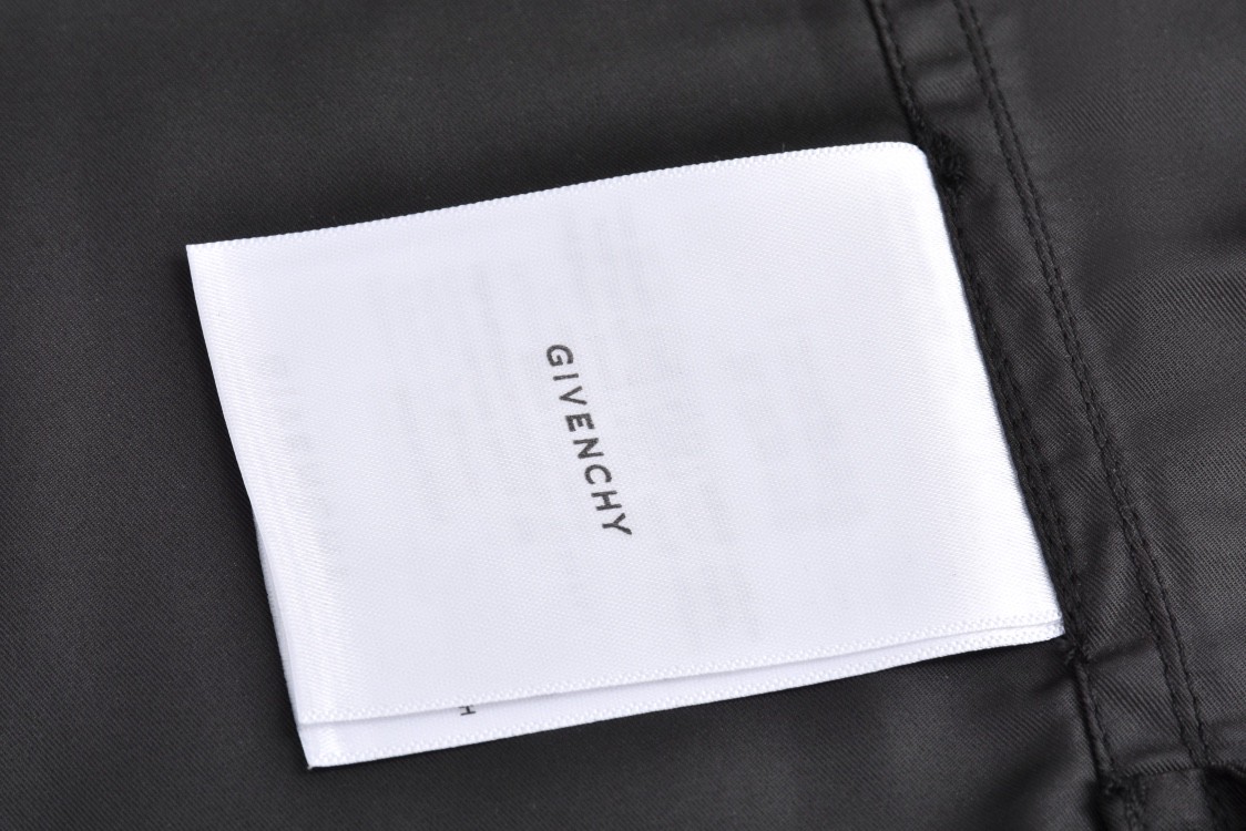 Givenchy 纪梵希 纯色缎面环扣拉链衬衫 夹克 外套 长袖 黑色 BM60VG13YT-001