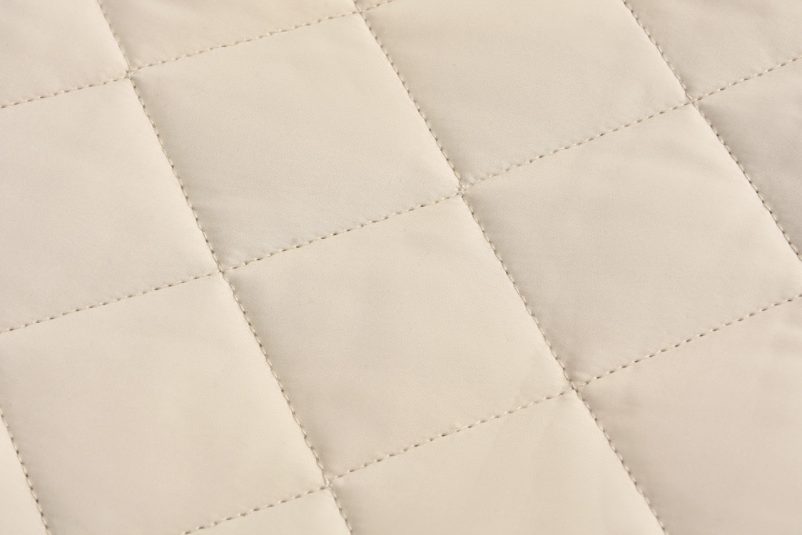 MIU MIU 缪缪 字母logo徽标菱形格拉链夹克 外套 棉服 长袖 秋冬款 米色 ML1087-15PU-F0036