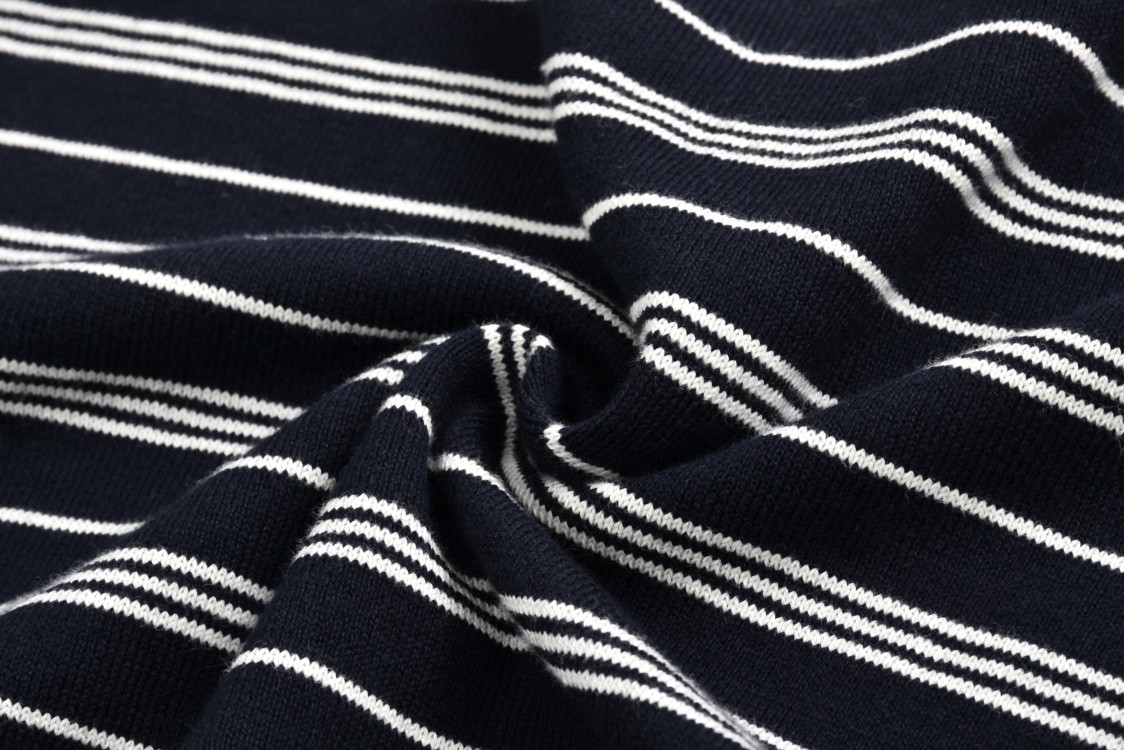 MIU MIU 缪缪 条纹Polo领针织衫 毛衣 长袖 米白色 黑蓝色 MML951-140V-F0304-S-OOO