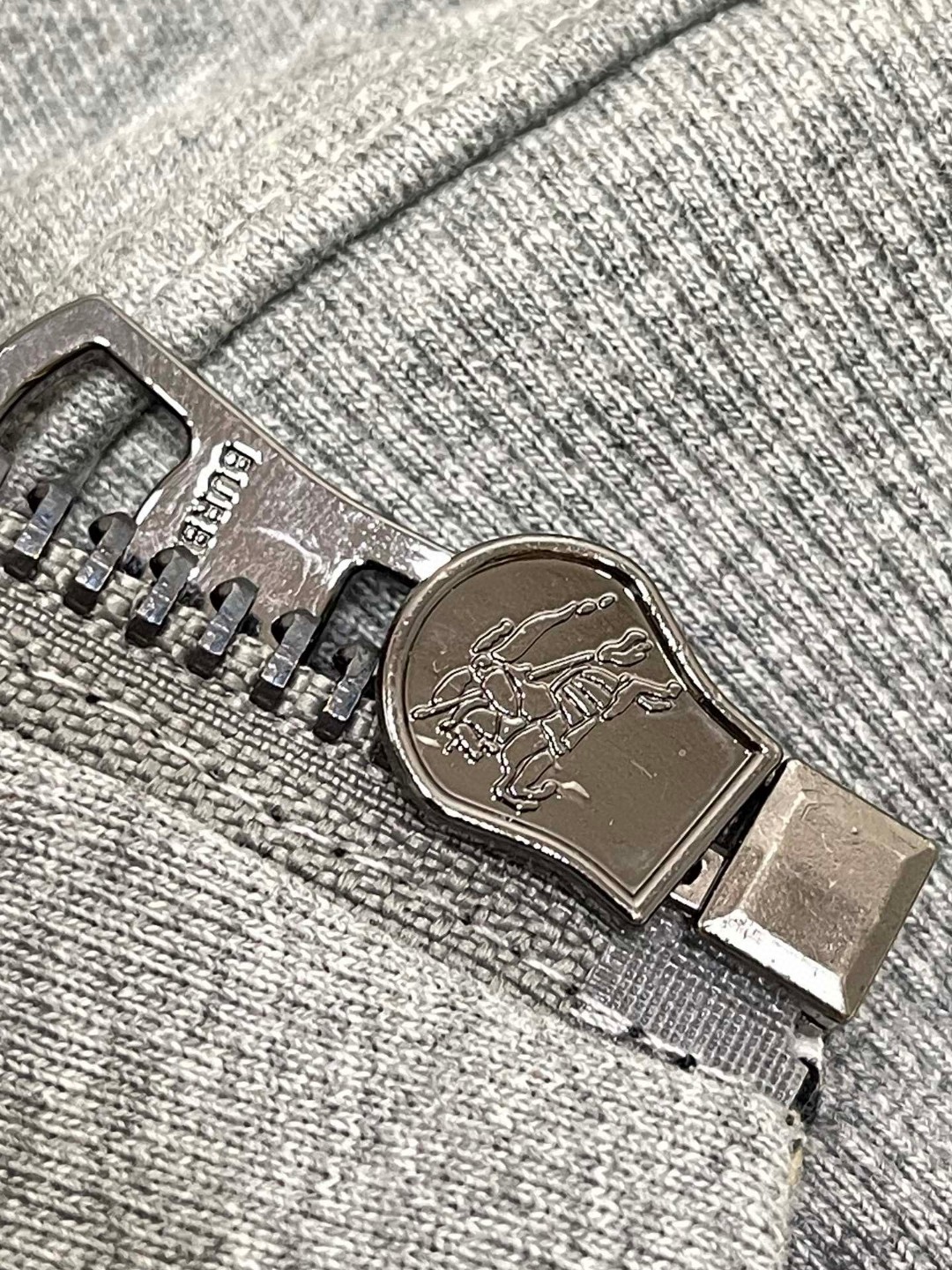 Burberry 巴宝莉 条纹拼色拉链连帽卫衣 外套 长袖 秋冬款 灰色 80996211