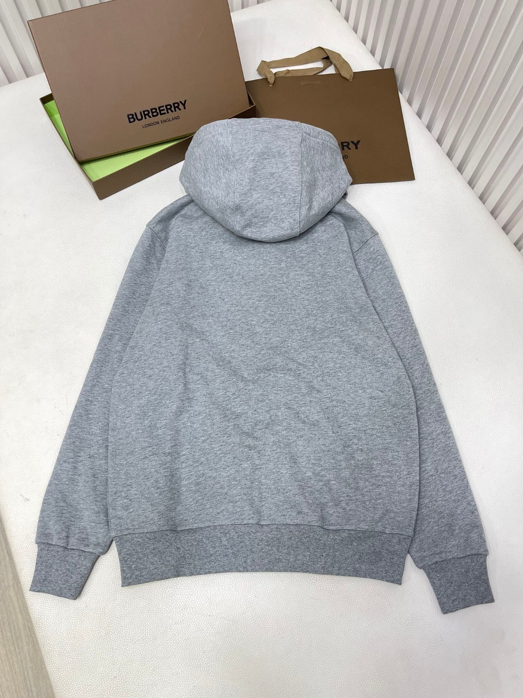 Burberry 巴宝莉 条纹拼色拉链连帽卫衣 外套 长袖 秋冬款 灰色 80996211