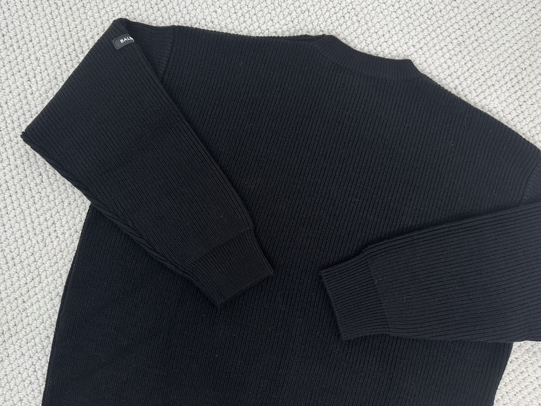 Balenciaga 巴黎世家 纯色袖标圆领毛衣 长袖 秋冬 黑色 白色 808454T17031000