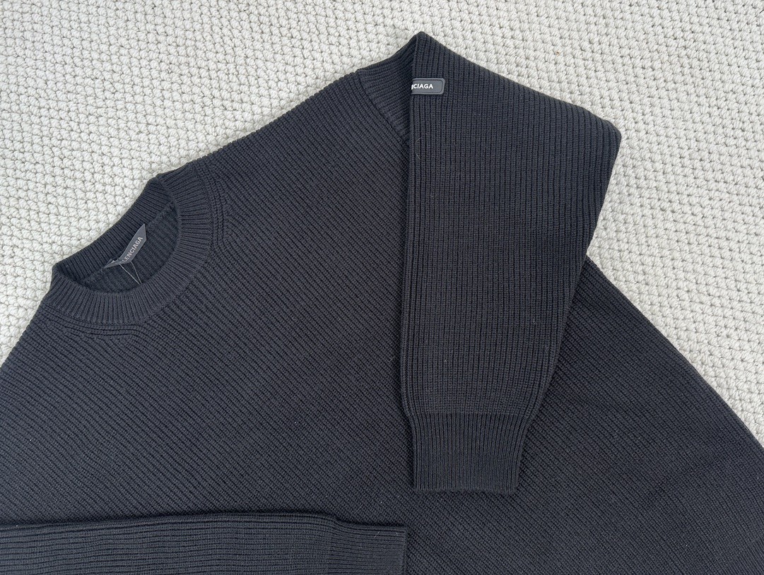 Balenciaga 巴黎世家 纯色袖标圆领毛衣 长袖 秋冬 黑色 白色 808454T17031000