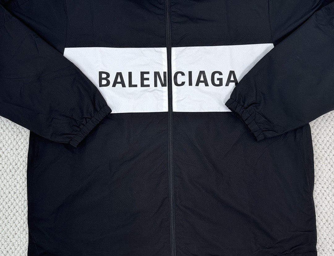 Balenciaga 巴黎世家 拼色字母logo印花拉链立领夹克 外套 长袖 秋冬 黑色 白色