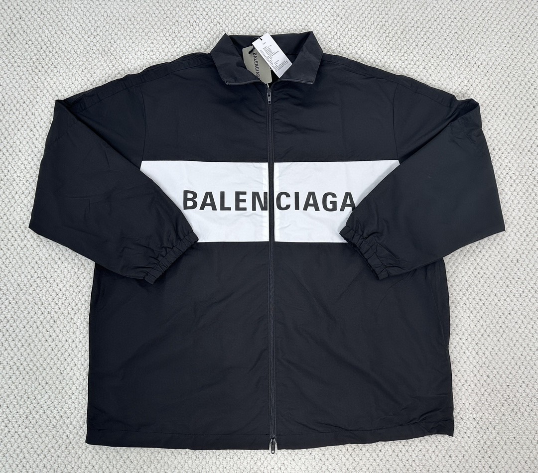Balenciaga 巴黎世家 拼色字母logo印花拉链立领夹克 外套 长袖 秋冬 黑色 白色