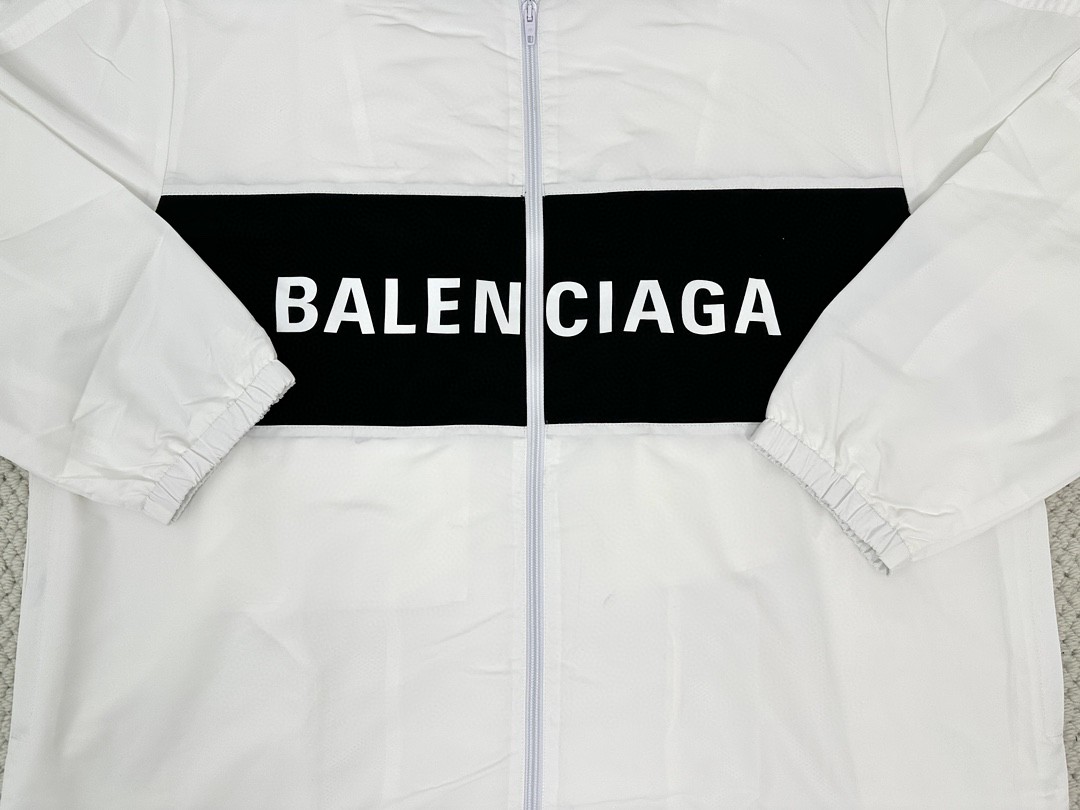 Balenciaga 巴黎世家 拼色字母logo印花拉链立领夹克 外套 长袖 秋冬 黑色 白色