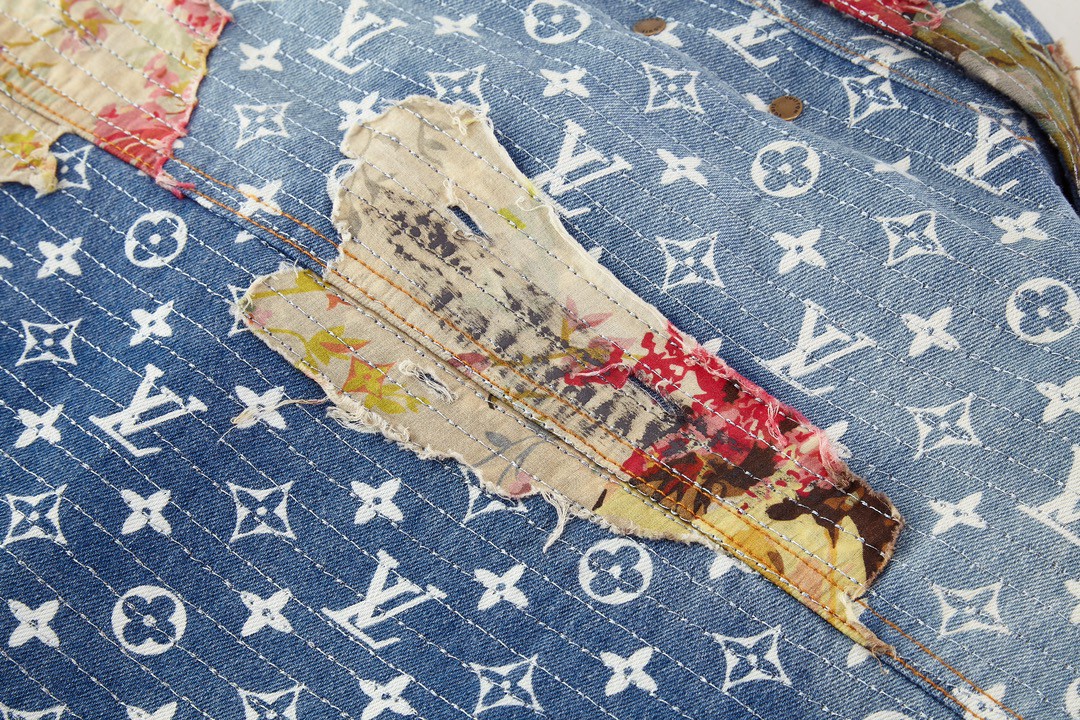 LOUIS VUITTON 路易威登 花卉贴布字母logo满印牛仔外套 夹克 长袖 外套 蓝色 1AAGQG